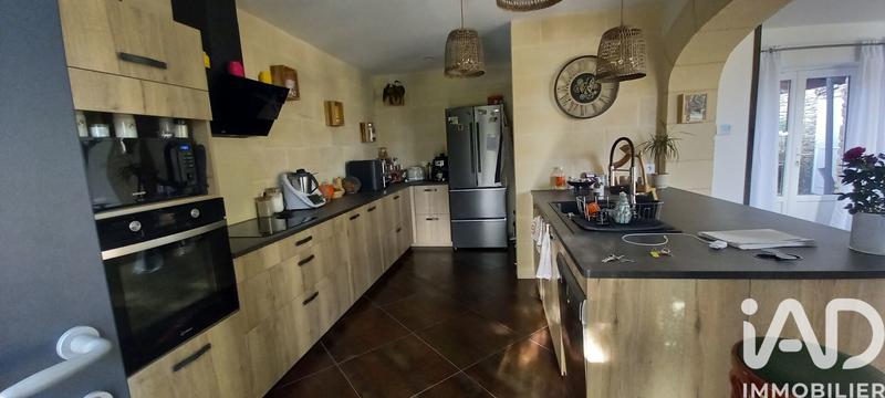 Maison - 283 m² - 5 pièces