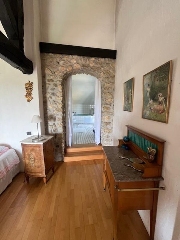 Maison - 310 m² - 8 pièces