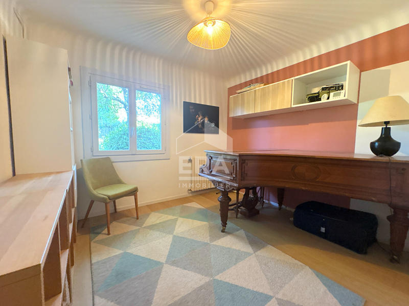 Maison - 132 m² - 6 pièces