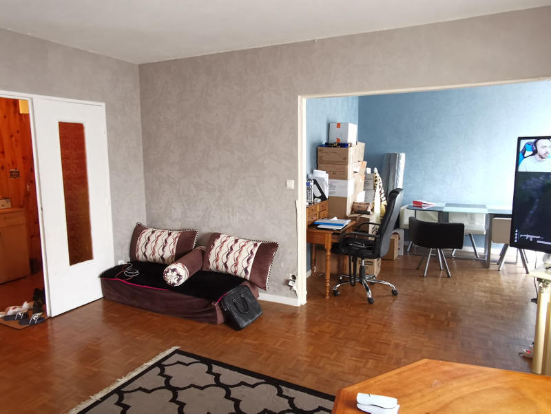 Appartement - 80 m² - 4 pièces