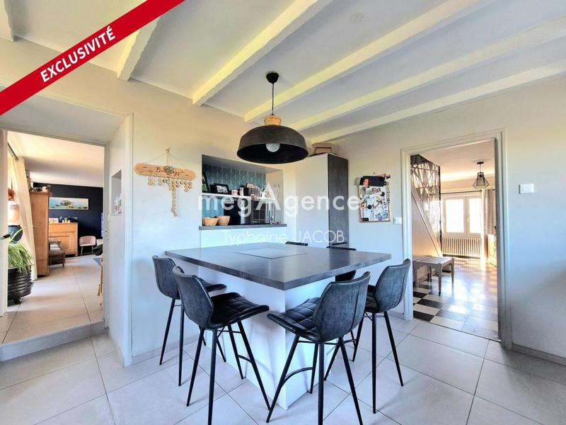 Maison en pierre - 158 m² - 7 pièces