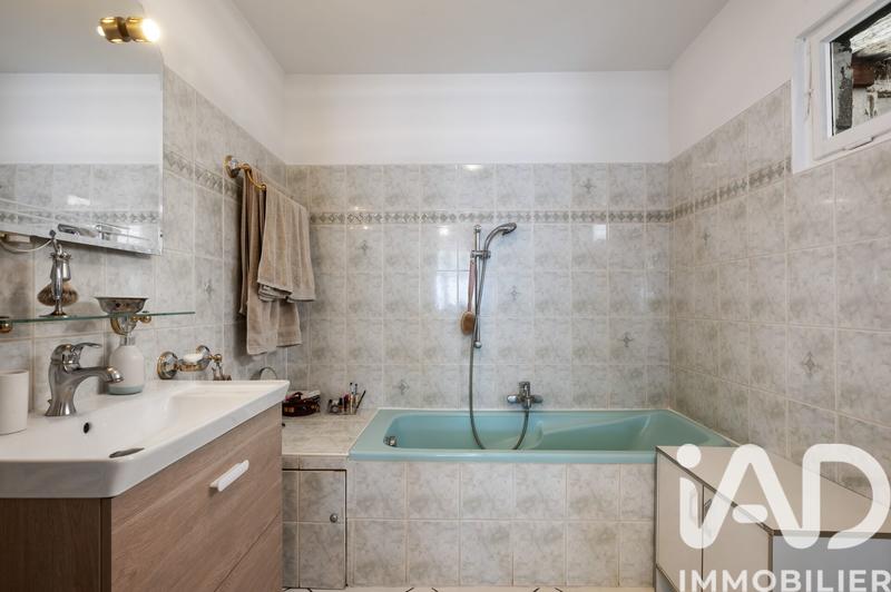 Maison - 117 m² - 6 pièces