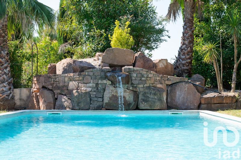 Maison - 268 m² - 6 pièces