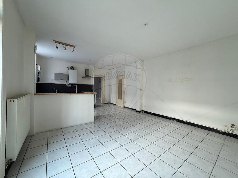 Appartement - 94 m² - 5 pièces