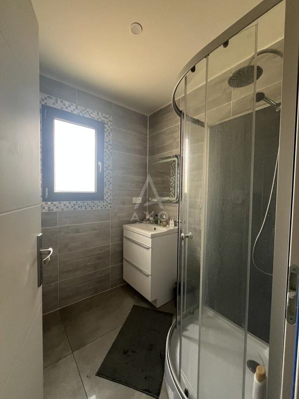 Maison - 106 m² - 5 pièces