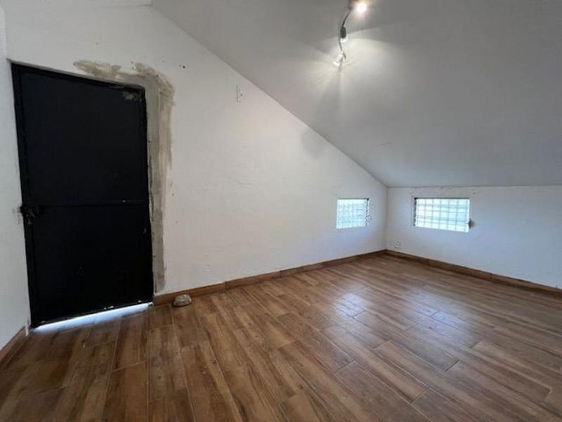 Maison - 400 m² - 11 pièces