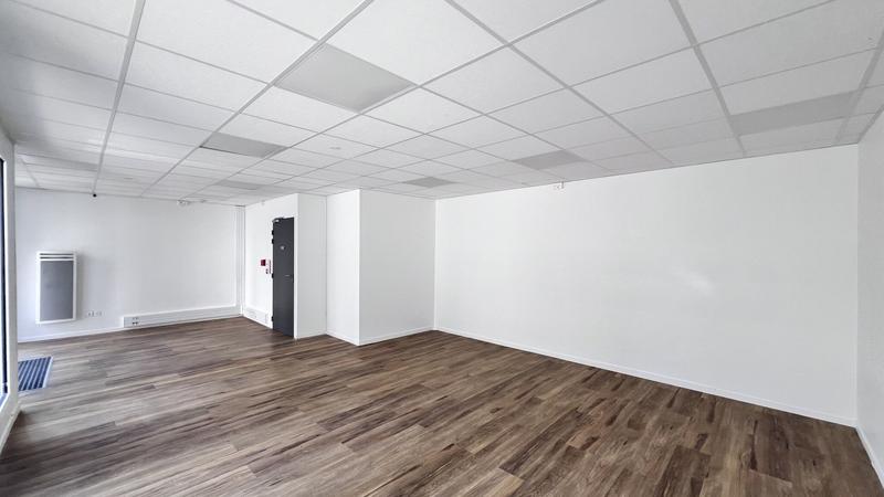 Local commercial - 48 m² - 1 pièce