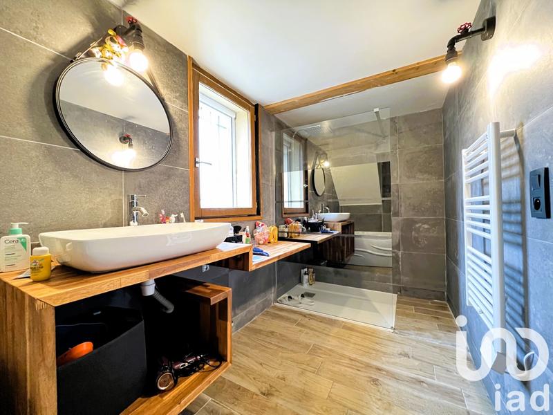 Maison - 175 m² - 6 pièces