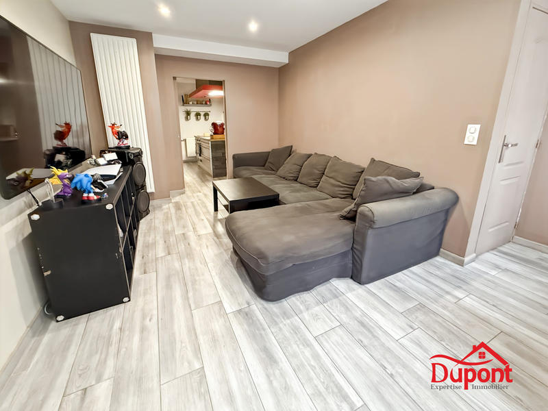 Maison - 95 m² - 5 pièces