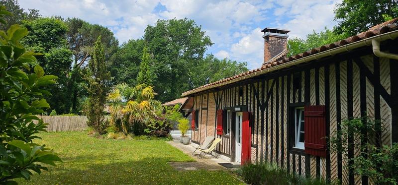 Maison - 110 m² - 6 pièces