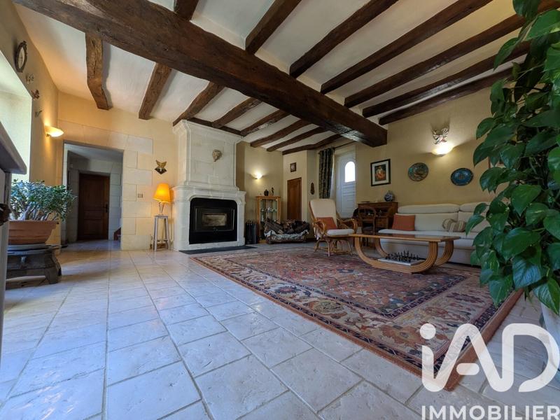 Maison - 200 m² - 7 pièces