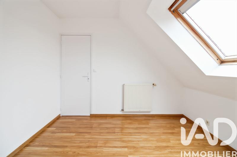 Maison - 93 m² - 5 pièces