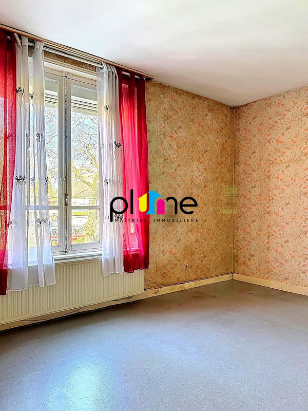 Maison - 107 m² - 6 pièces