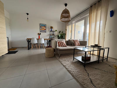 Appartement - 60 m² - 3 pièces