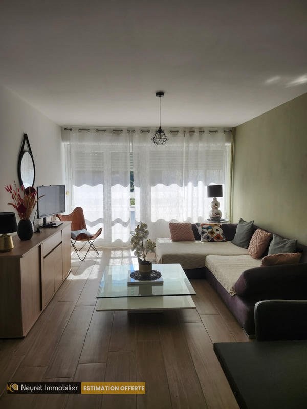 Appartement - 70 m² - 3 pièces