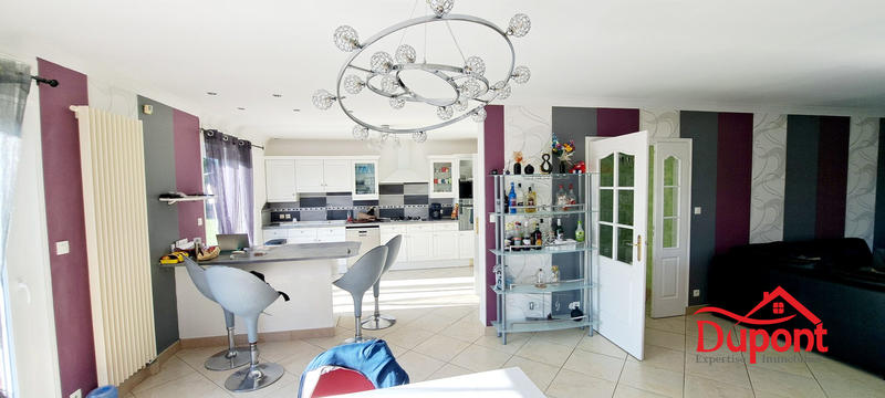 Maison - 193 m² - 10 pièces