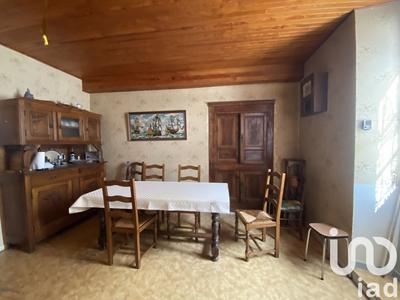 Maison - 140 m² - 5 pièces