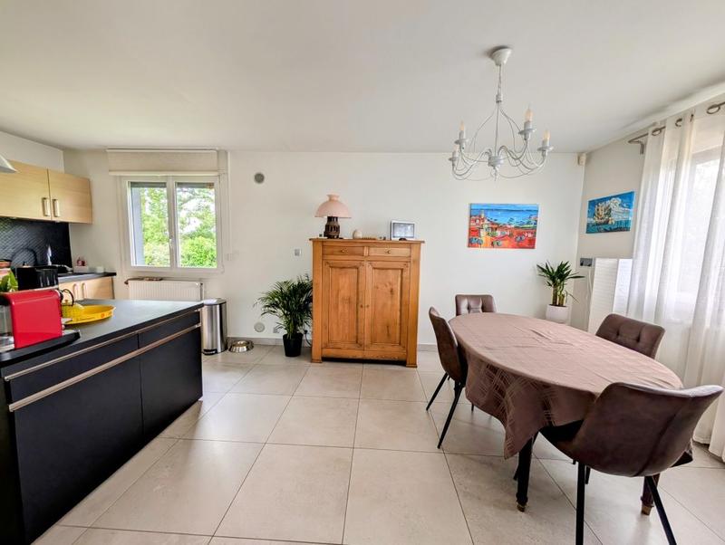 Maison - 152 m² - 6 pièces