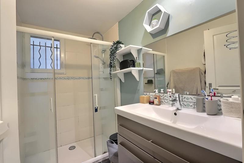 Maison - 162 m² - 7 pièces