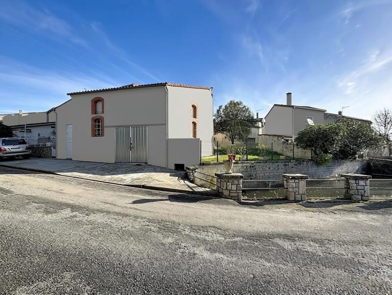 Maison - 155 m² - 6 pièces