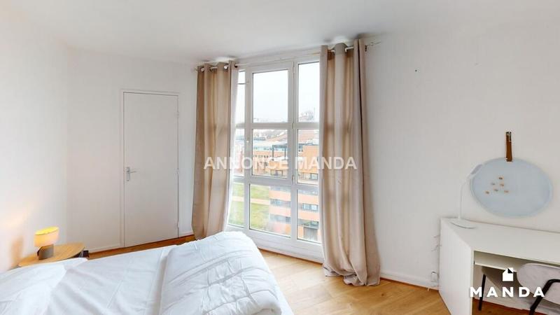 Chambre - 9 m² - 6 pièces