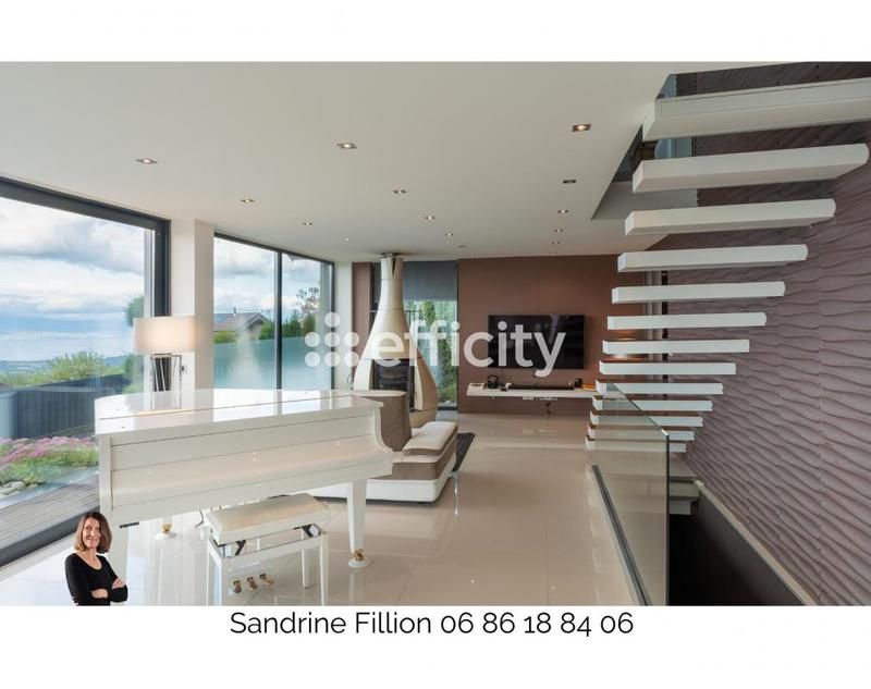 Villa - 207 m² - 7 pièces