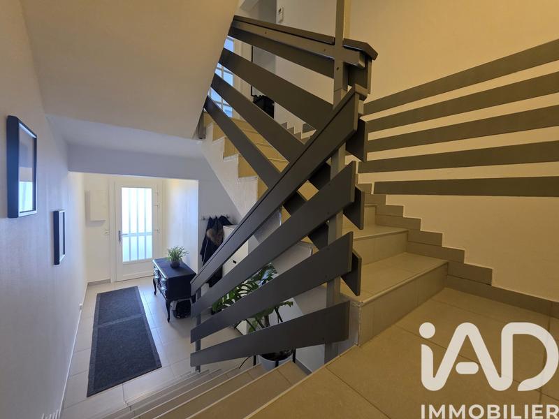 Appartement - 90 m² - 4 pièces