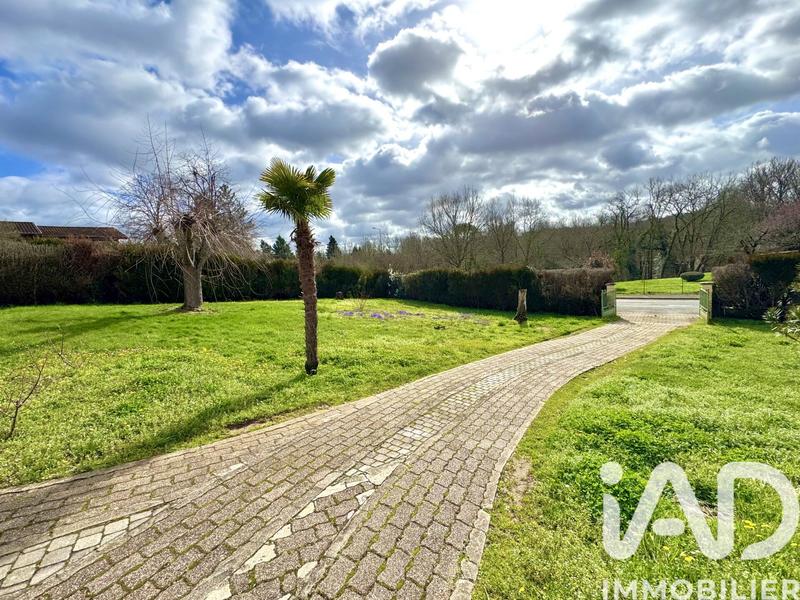 Maison - 108 m² - 4 pièces