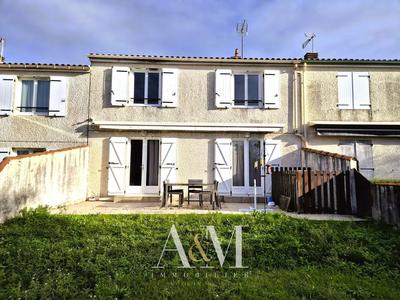 Maison - 90 m² - 5 pièces