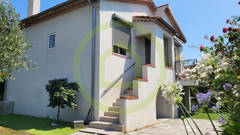 Maison - 121 m² - 4 pièces