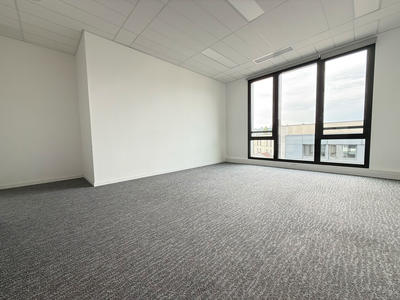 Bureau - 24 m² - 1 pièce