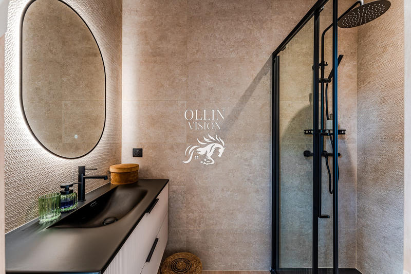 Villa - 230 m² - 8 pièces