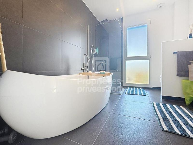 Maison - 126 m² - 5 pièces