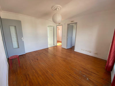 Appartement - 60 m² - 4 pièces