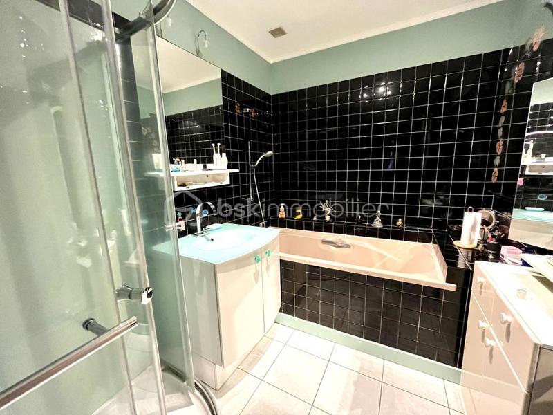 Maison - 112 m² - 7 pièces