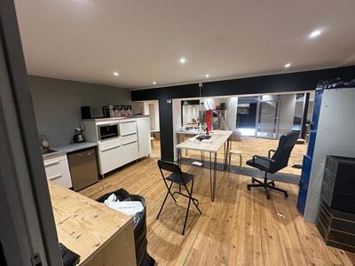 Local commercial - 700 m²