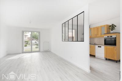 Maison - 64 m² - 3 pièces