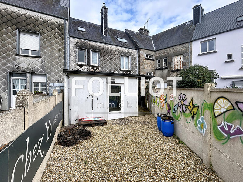 Maison - 104 m² - 5 pièces