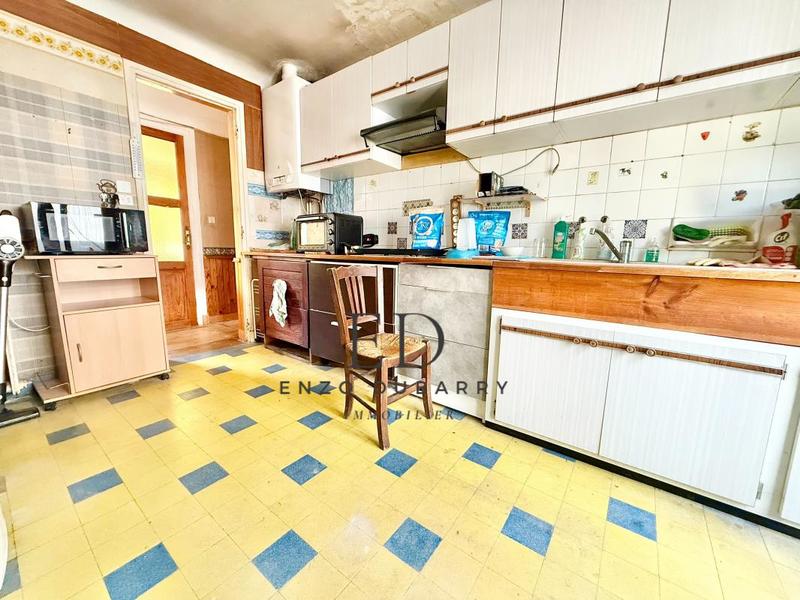 Maison - 193 m² - 7 pièces