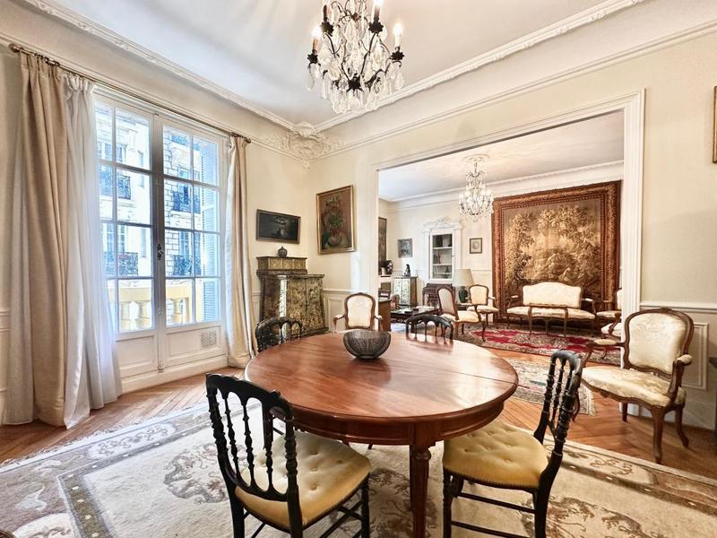 Appartement - 133 m² - 4 pièces