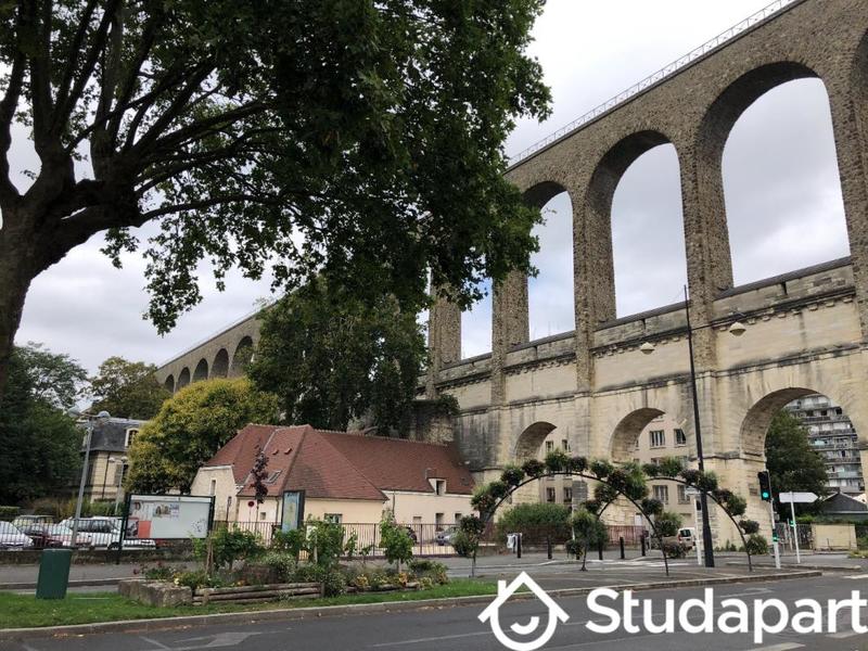 Chambre - 11 m² - 1 pièce