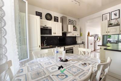 Maison ancienne - 110 m² - 5 pièces