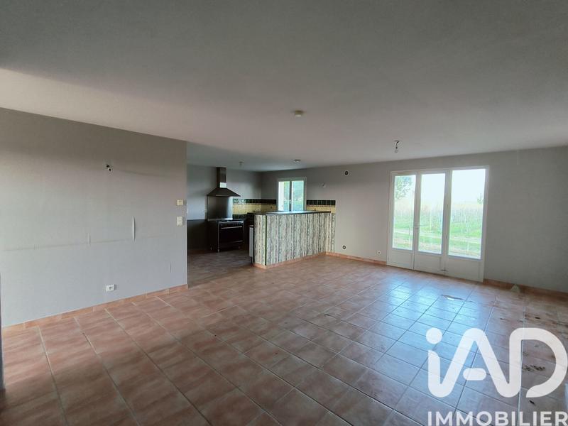 Maison - 280 m² - 13 pièces