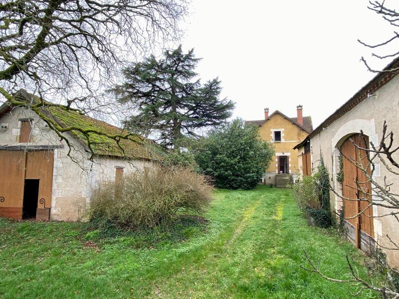 Maison - 102 m² - 5 pièces