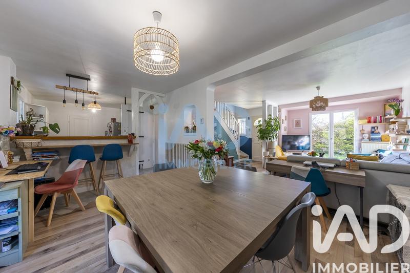 Maison - 135 m² - 8 pièces