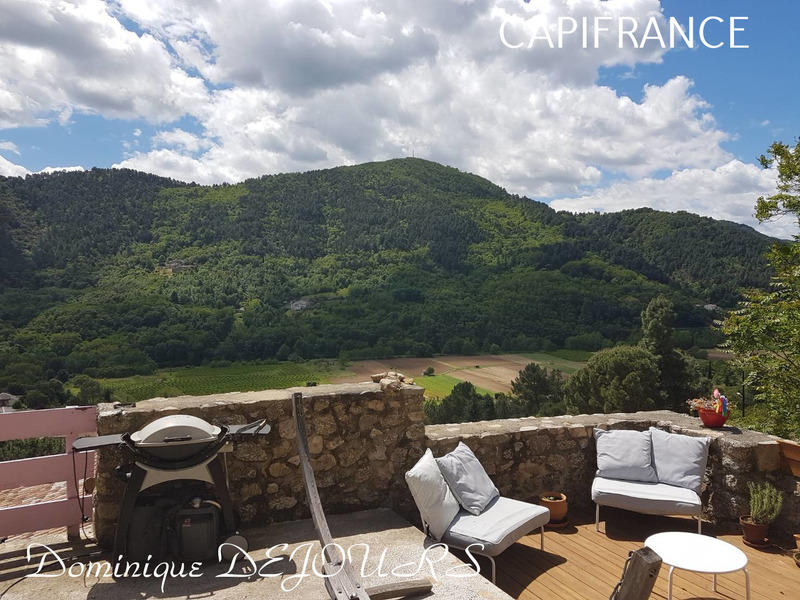 Maison - 109 m² - 5 pièces