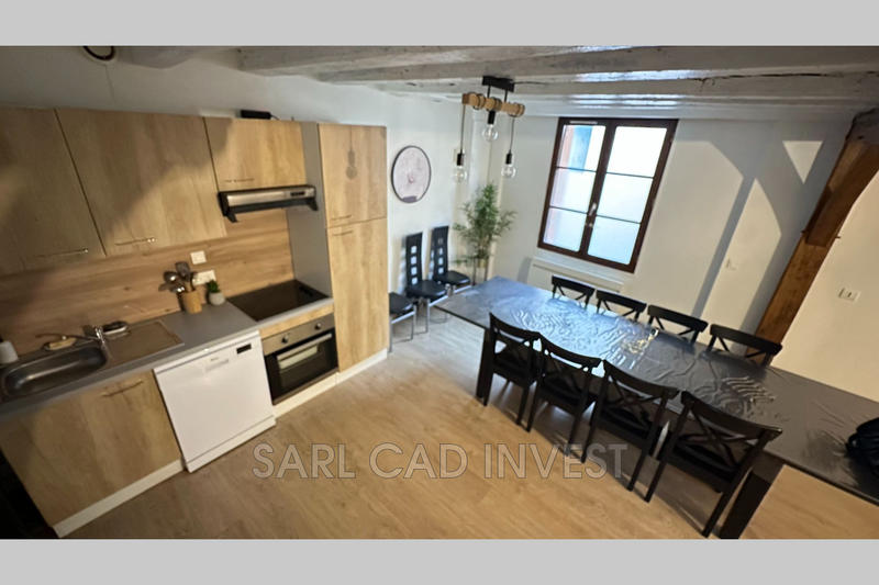 Maison - 98 m² - 5 pièces