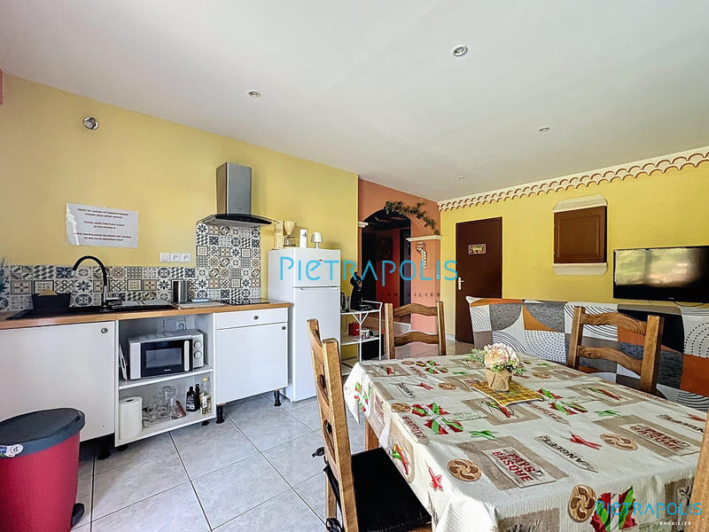 Maison - 161 m² - 7 pièces