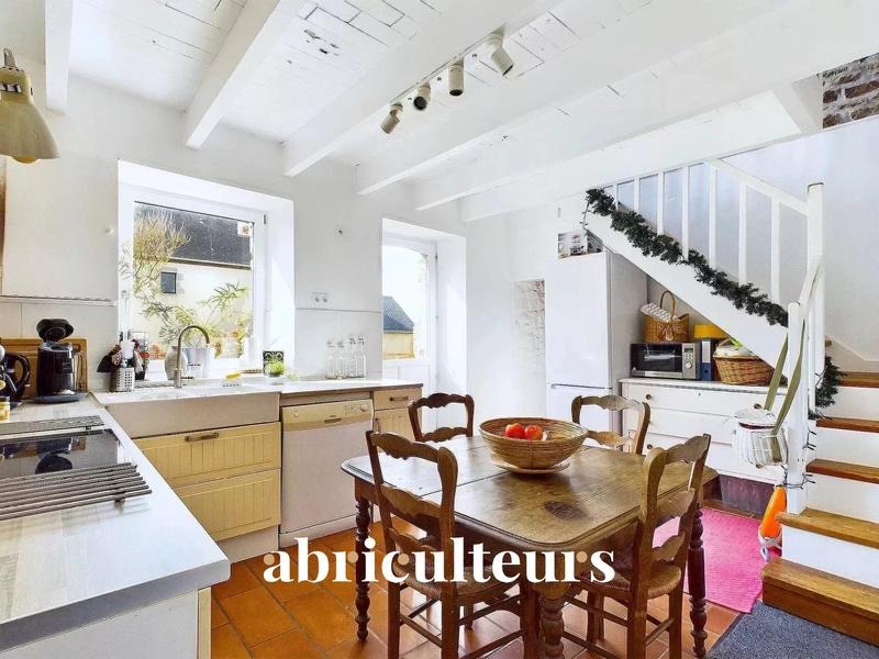 Maison - 162 m² - 7 pièces