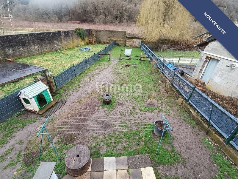 Immeuble - 241 m² - 11 pièces